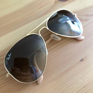 Women’s ray ban aviators